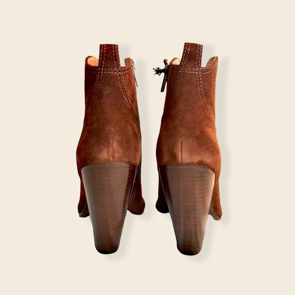 Frye Madeline Short Dark Brown Suede Zip Up Southwestern Heeled Pointy AnkleBoot - Picture 11 of 16